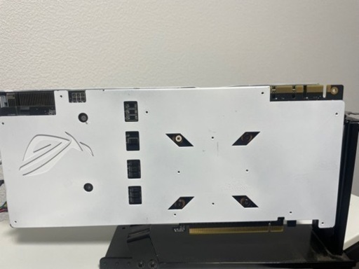 GTX1070 8G 10月までの出品です。