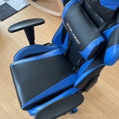 ゲーミングチェアの画像