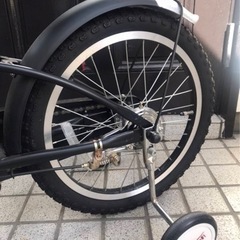 子供用自転車　12インチ　練習用補助輪あり　あげます！の画像
