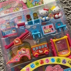 商談中　キティちゃん　おもちゃの画像