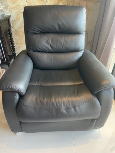 リクライニングソファー