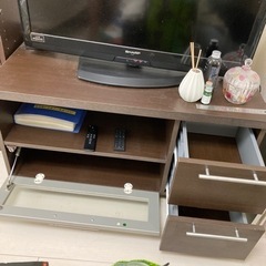 今週末まで！★テレビ台★キャスター付き　ダークブラウンの画像