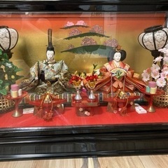 雛人形（ガラスケース入り）