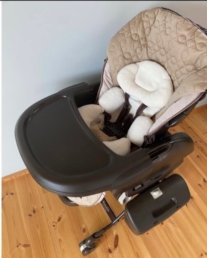 コンビ　ネムリラ　ホワイトレーベル　電動ベッド