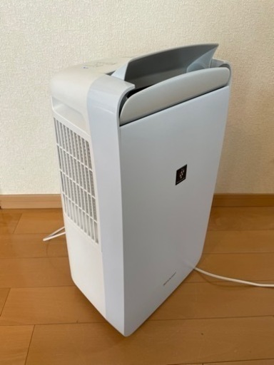 良品 SHARP シャープ CM-N100 衣類乾燥除湿機 冷風機能付き 2021年製 動作品