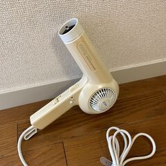 ドライヤー譲ります(直接引き取り限定