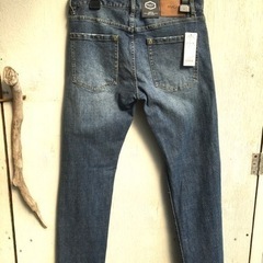 【新品未使用】RVCA デニムパンツ　ストレッチ素材　30インチの画像