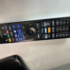 東芝REGZA 32型液晶テレビ　純正ブルーレイレコーダー付き！！の画像