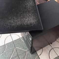 値下げ❗ 黒い 引き出し付き 机の画像