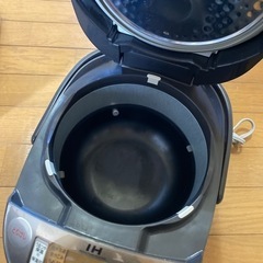 象印　炊飯器　NP-VD 10型　0931226の画像