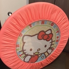 トランポリン