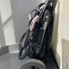KATOJI カトージ　Joie 三輪ベビーカーの画像