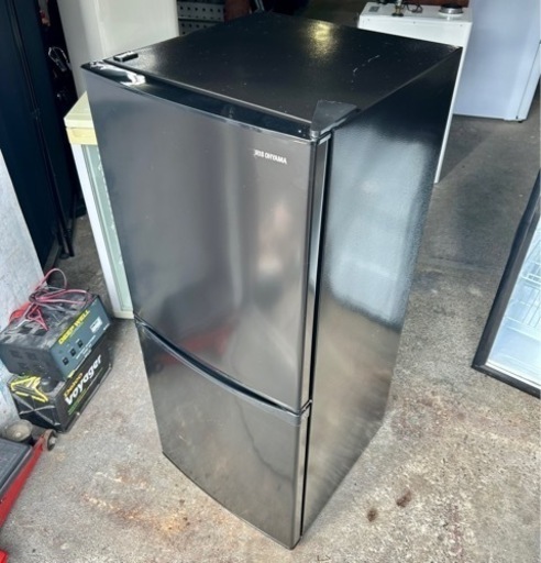 札幌市内配送可 21年製 アイリスオーヤマ 142L 2ドア冷凍冷蔵庫 IRSD-14A-B 右開き ブラック