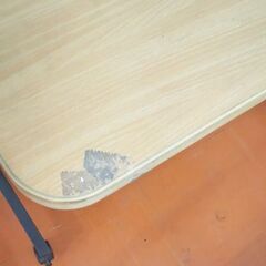 がっしり丈夫なパソコンラックの画像