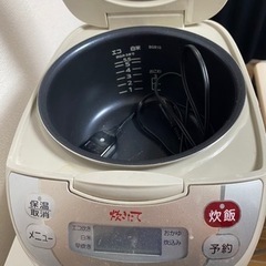 炊飯器の画像