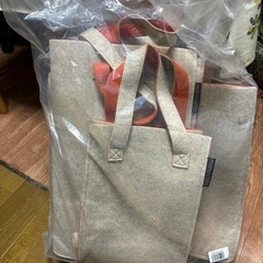 新品フェルトタイプの洋服収納ケースSML各1枚セットの画像