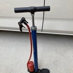 取引中　普通の空気入れ