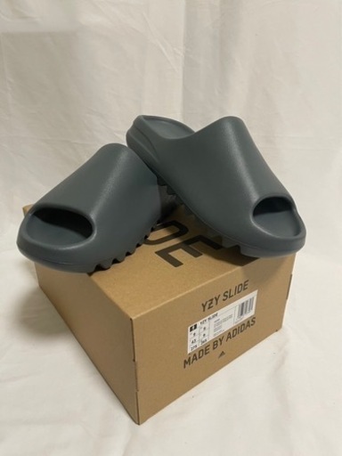 サンダル adidas yezzy slide