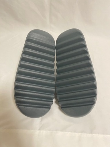 adidas yezzy slide