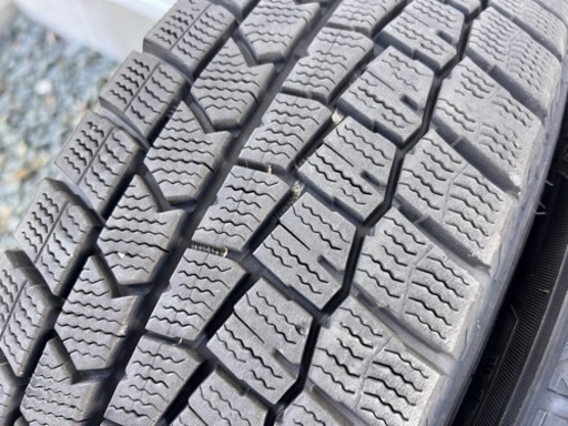 175/65R15 ダンロップ スタッドレス アクア ヴィッツ フィットスイフト