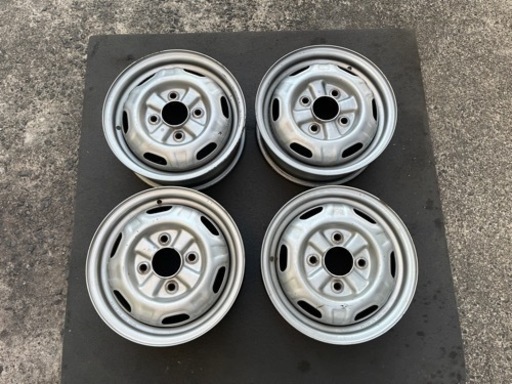 H1024-2)4.5J-13+43 114.3/4H中古4本セット！旧車スチール4本セット！希少サイズ！