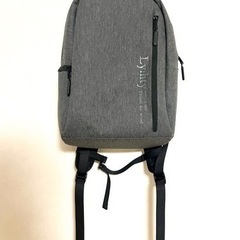 【美品】CAINZリフティー 撥水リュック グレー