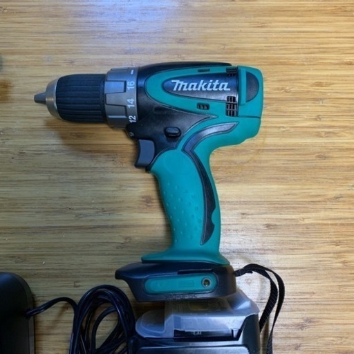 マキタ 充電式 makita インパクト　ドライバー ドリル　セット　14.4v