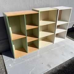 ★ カラーボックス 単品550円 セットで990円（単価330円）