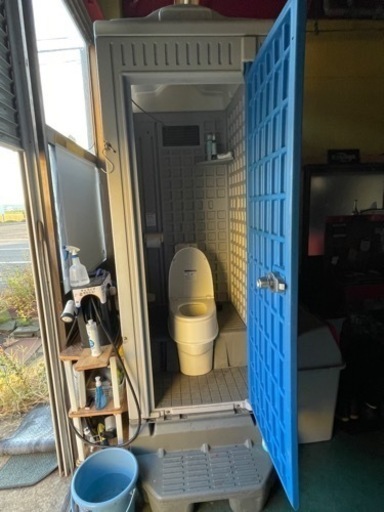 簡易トイレ使用僅か屋内使用美品！