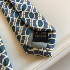 pascal fiero シルク100ネクタイの画像