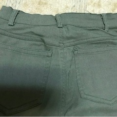 【リメイクなど】スキニー パンツ カーキ×2【まとめて購入でお値引き】の画像