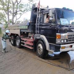 夜間作業のダンプ運転手　急募！！