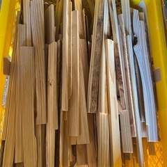 ②ソロキャン用薪！詰め放題、お引取り限定です！の画像