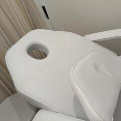 フェイシャルベッドの画像