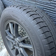 取引成立⭐️冬1度のみ着用【2022年製】TOYO スタッドレス4本❄️225/65R17の画像
