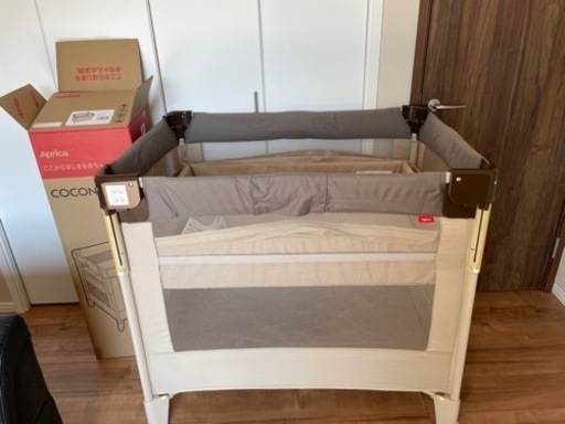 ココネルエアー【箱、説明書付】apricaベビーベッド