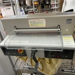 万代店　【MAITZ】☆ CE-4215型　卓上自動断裁機 