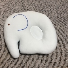 抱っこ枕　補助ベルト付きまくら