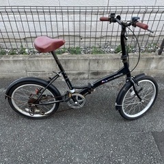 《近場なら配送します》折りたたみ自転車　20インチ　鍵付きの画像
