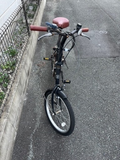 《近場なら配送します》折りたたみ自転車　20インチ　鍵付き