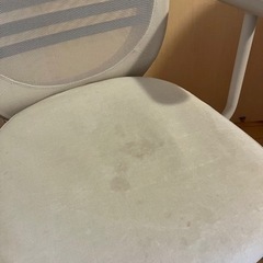 【決まりました】IKEA デスクチェア キャスター・アームレスト付きの画像