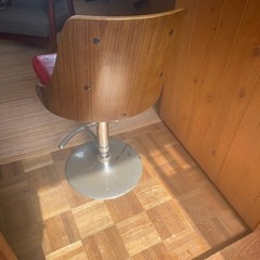 カウンターチェアの画像