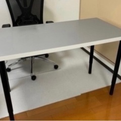 IKEA テーブル PCデスク 60cm×120cm