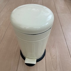 ゴミ箱