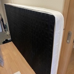セミダブルマットレスの画像