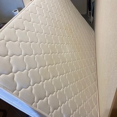 セミダブルマットレスの画像