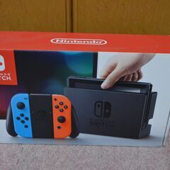 【中古美品】Nintendo Switch 本体　付属品完備+専用ケース Nintendo Switch 本体、付属品 、専用ケース 美品】Nintendo Switch