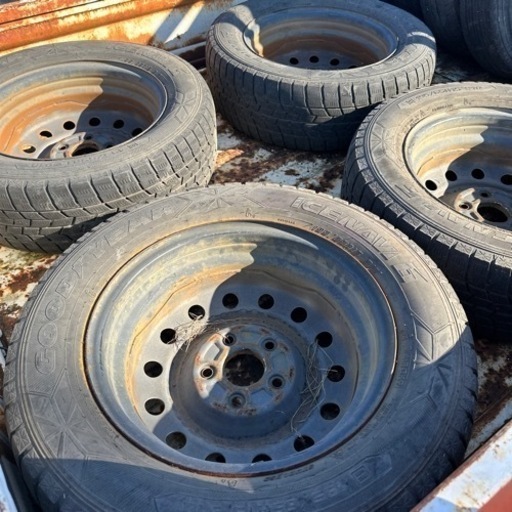 中古スタッドレス195/65R155️⃣山