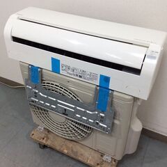 （11/5受渡済）YJT7633『安心30日間保証付』【HITACHI/日立 6畳用エアコン】2021製 RAS-KD22L-W 家電 冷暖房 エアコン 壁掛型 フィルターほつれ有