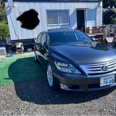 レクサス　LS600h バージョンU iパッケージ 23年式　中...